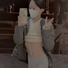 伪娘男姐姐 公厕秀性感身材被人看