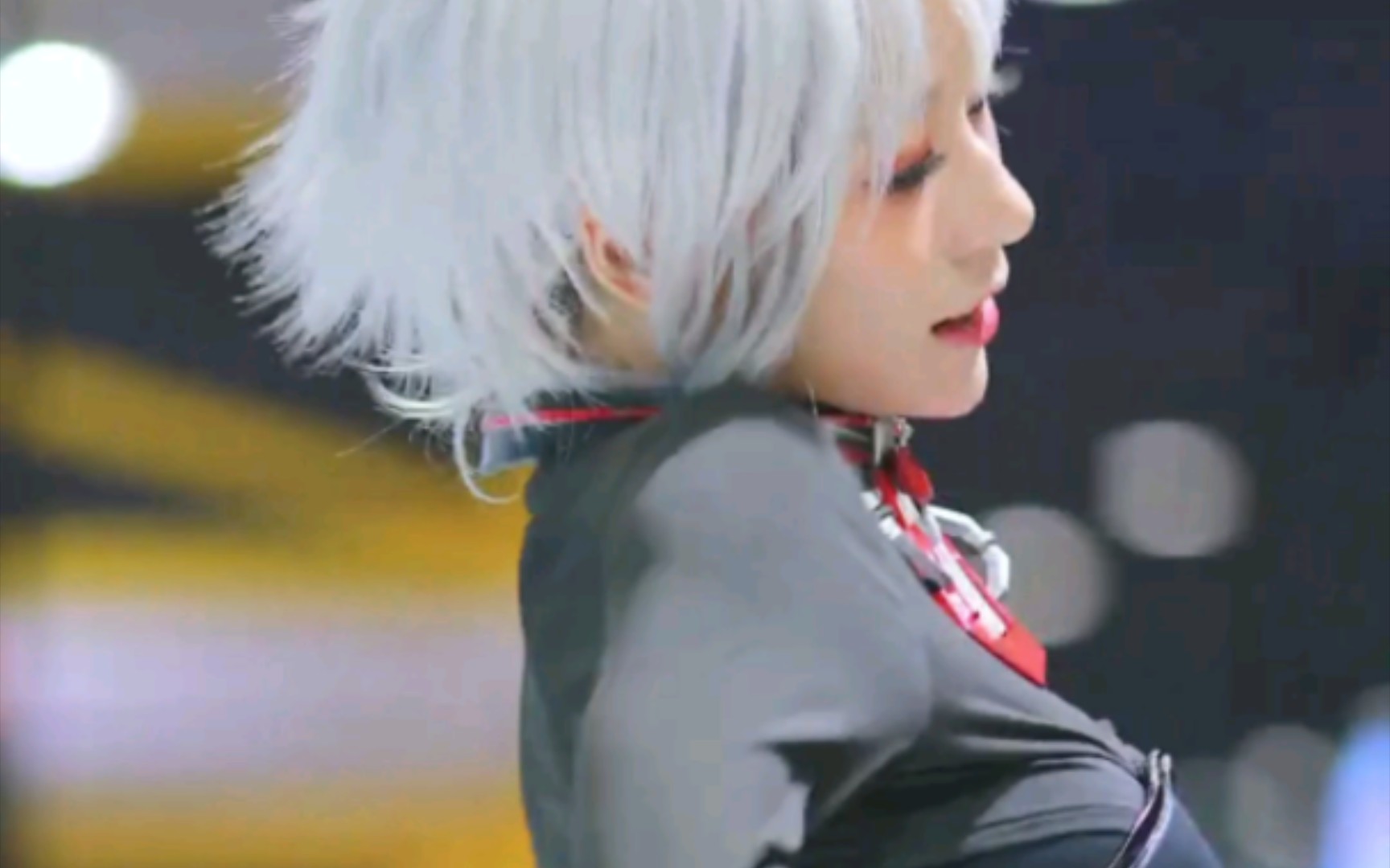 visit a comic book fair