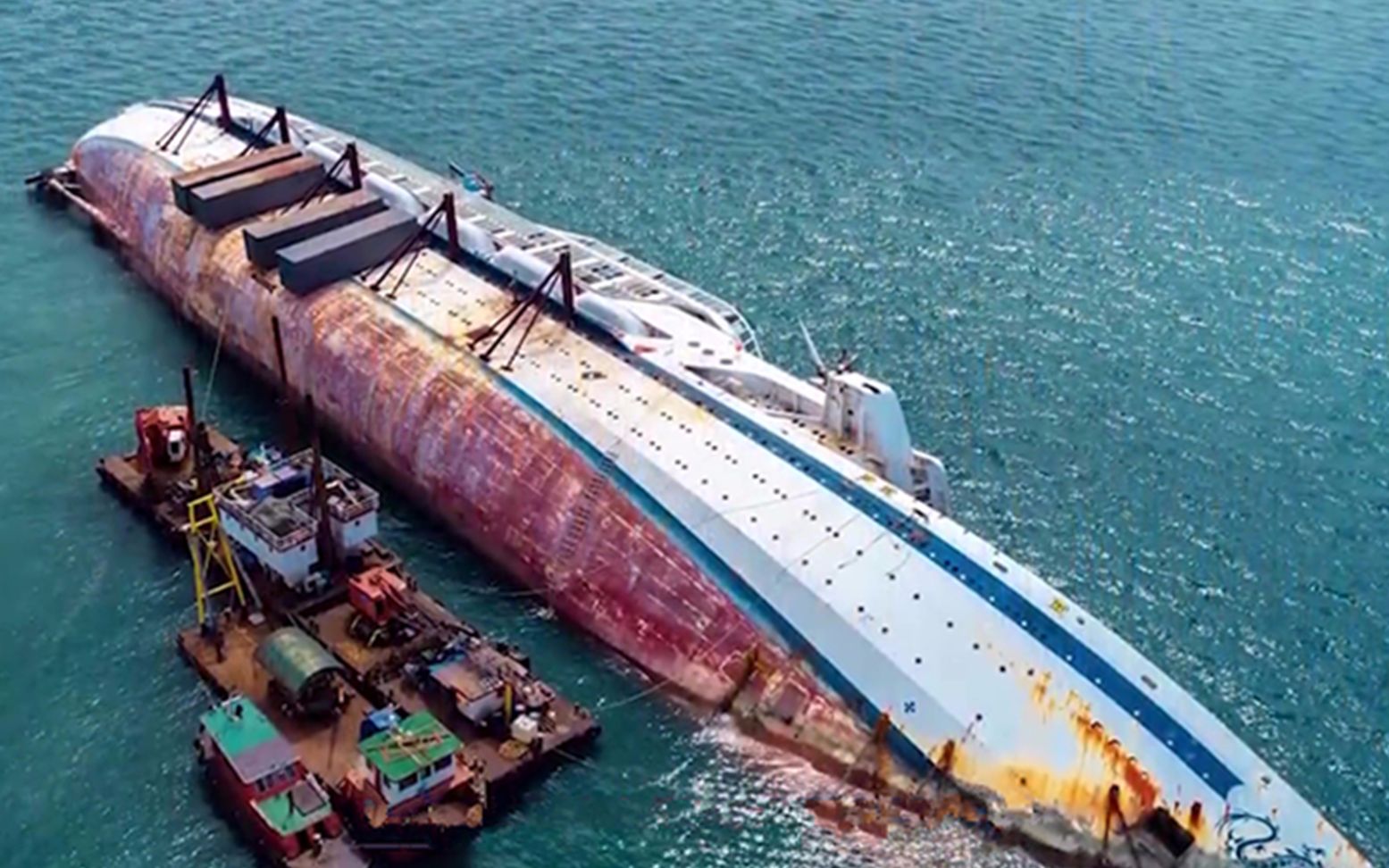 秦皇岛举行大型客船人命救助暨污染事故应急联合演习-水运网