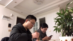 啥是双轨 32352a7bc0aea6ad550fdd6f95af7da876af2b65.jpg@280w_158h_1c_100q.jpg