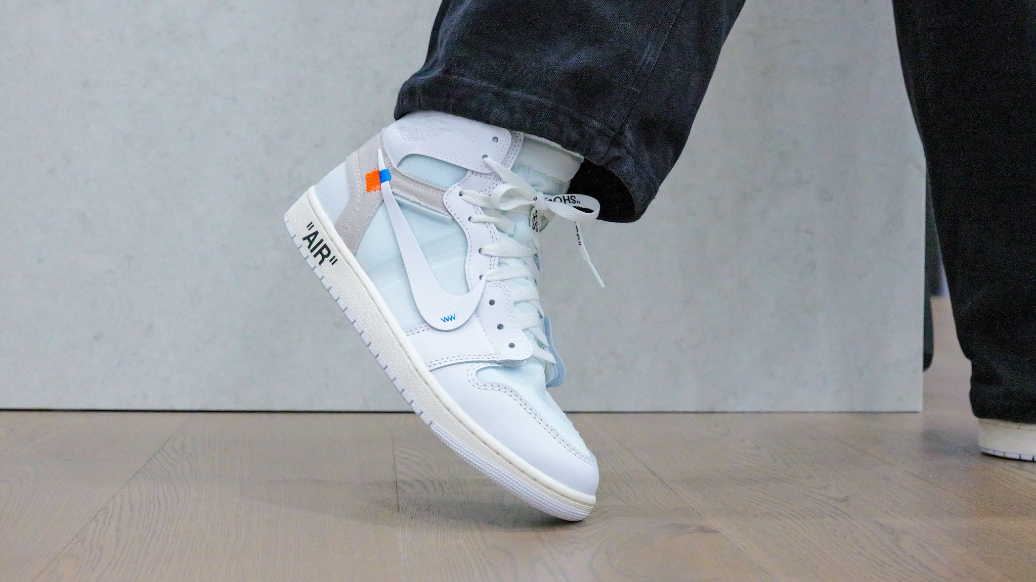 AJ1 x V.A.A：神鞋回归，你还会为那个“引号”买单吗？| 看懂Virgil的“现代主义”
