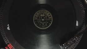 魂断蓝桥插曲谱_费雯丽魂断蓝桥图片(4)