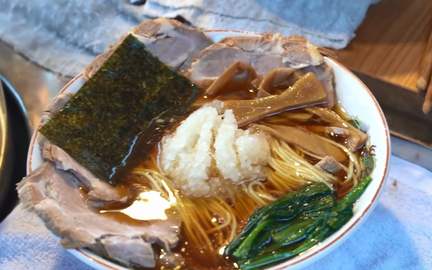 日本一位木匠的顶级拉面摊 - 日本街头小吃