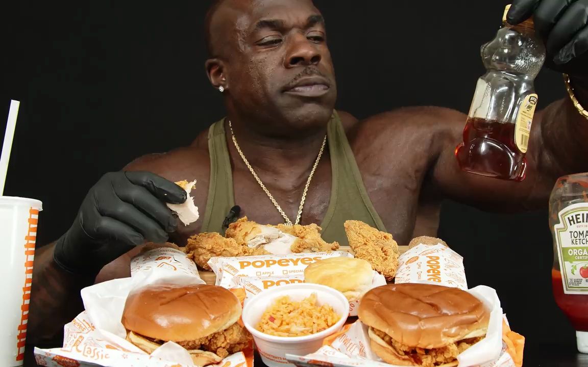 炸鸡配大屁 POPEYES CHICKEN - KAREN vs KALI MUSCLE