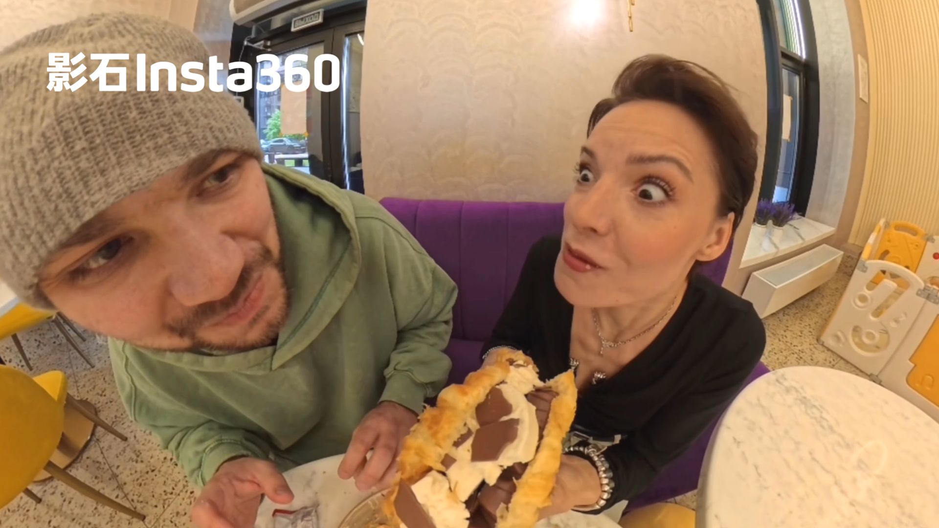 因为一个牛角包，我找到了女朋友？！