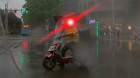 34b5d1bc1a077167aa6fabb061f5a716d1395c81.jpg@480w_270h_1c