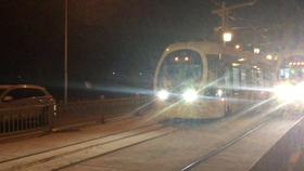 小火车视频红绿灯 351a9ad9db33a6a4e8ff3036d9921d059634ae9b.jpg@280w_158h_1c_100q.jpg