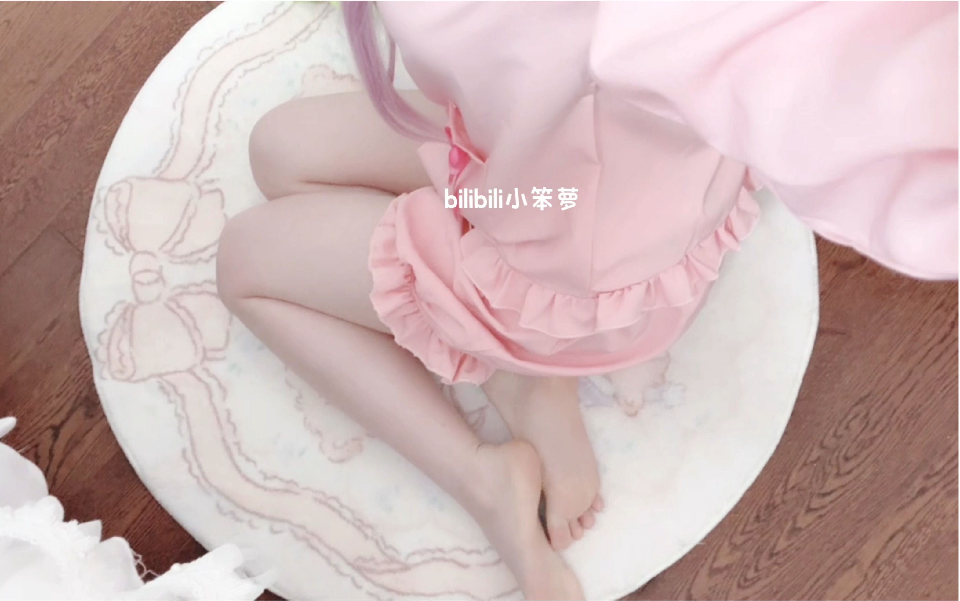 Sae-mu accidentally fell down QAQ!