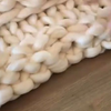 徒手编织毛毯史上最简单的制作教程
