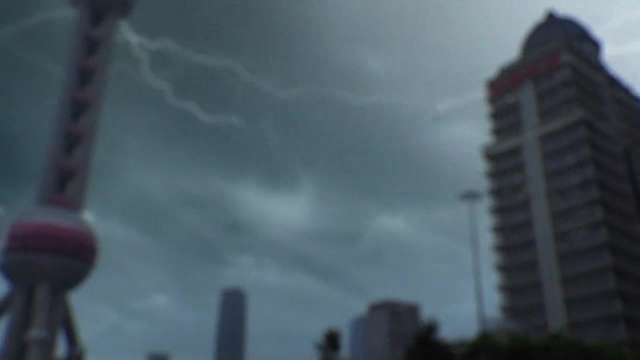 全国多地惊现高手渡雷劫升天