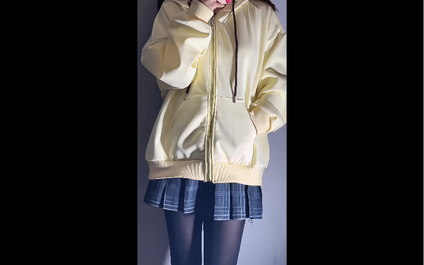 Thick Black ➕ Yellow Sweatshirt