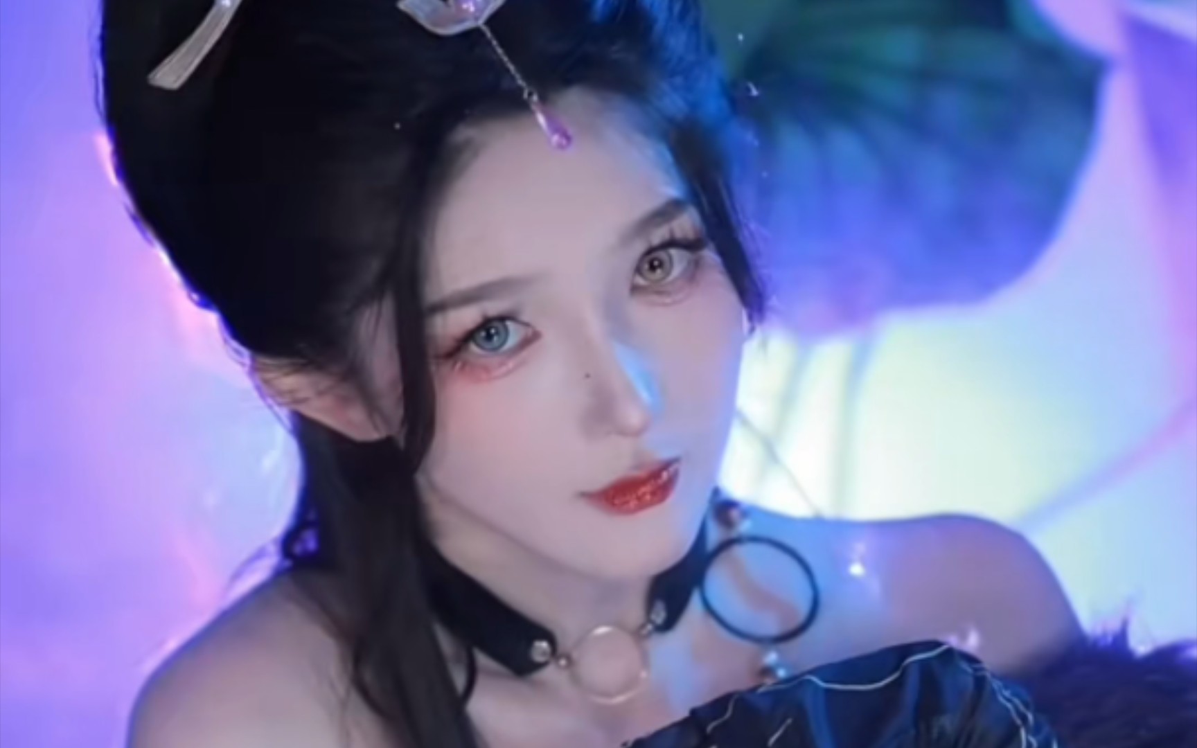 Bow down at my feet!