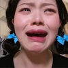 全是女生哭泣名场面，又想笑又心疼