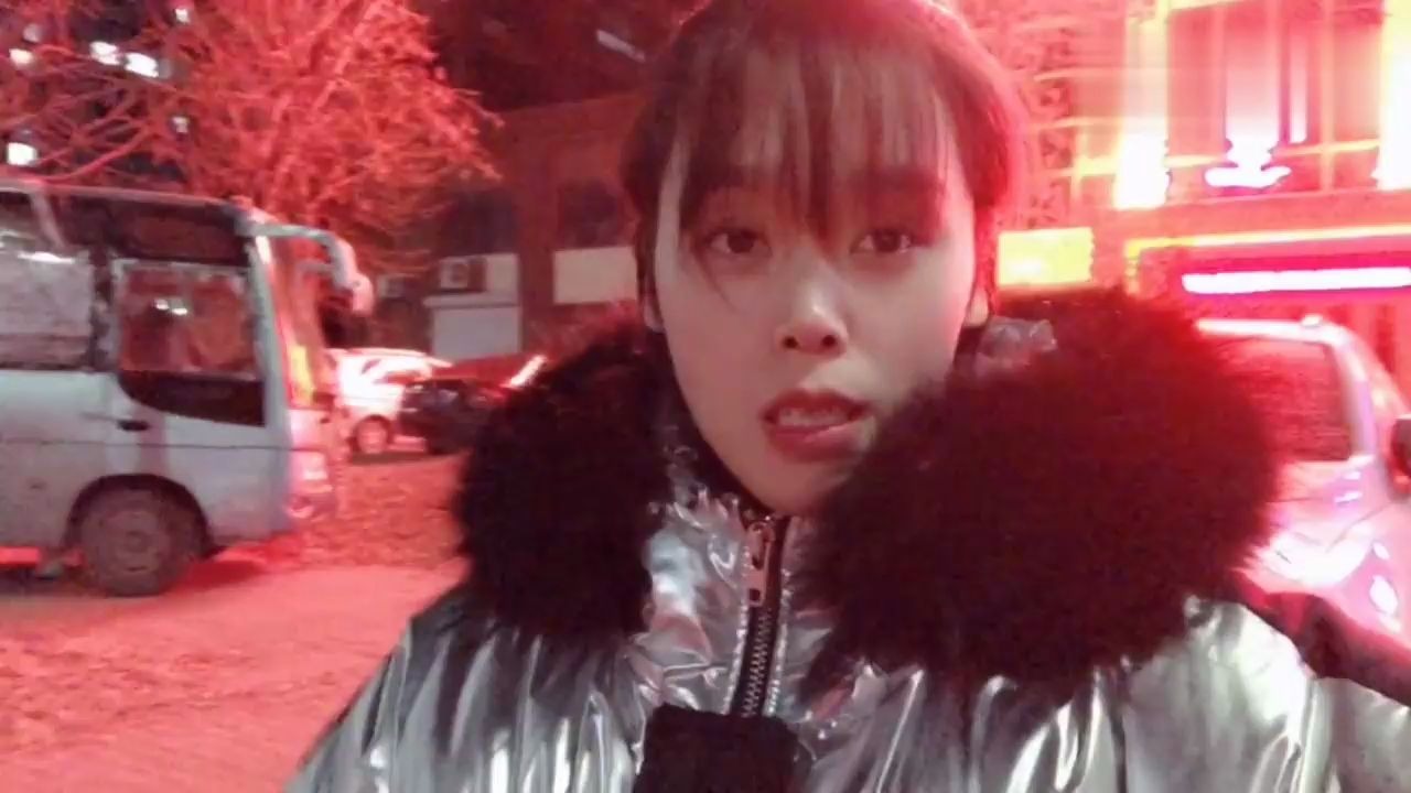 快递小哥送快递电影