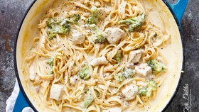 Chicken Broccoli Fettuccine Alfredo Recipe: A Creamy, Classic Italian Comfort