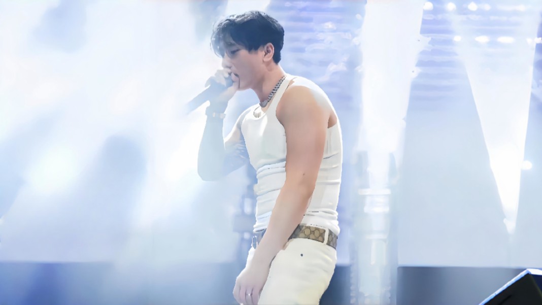 写给绫波丽！ SASIOVERLXRD《最后一天lin prod：HARUHI》“相爱的人嘴碰嘴代表着某一种仪式”