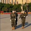 换装21夏作训于城市巡逻的武警官兵