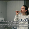美国女性白人学生的一天~是美女哦