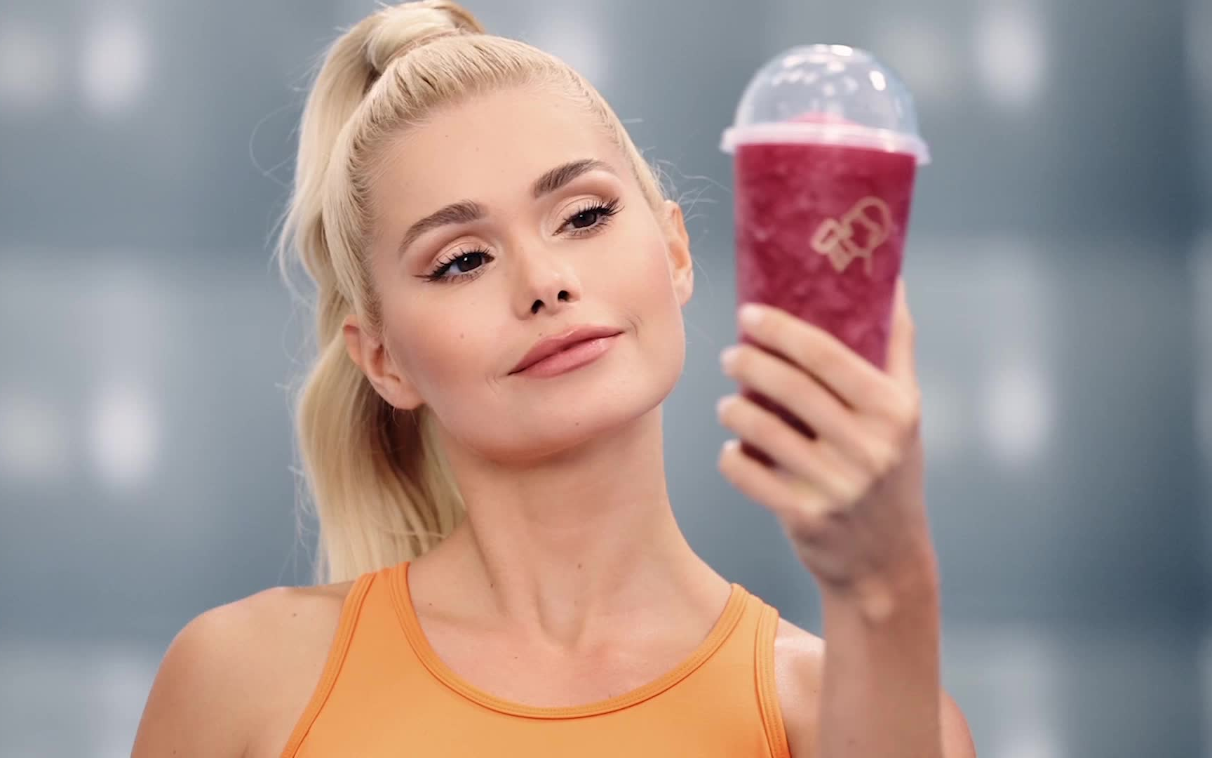 帕梅拉代言喜茶了