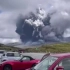 日本火山爆发 停车场人们纷纷逃离