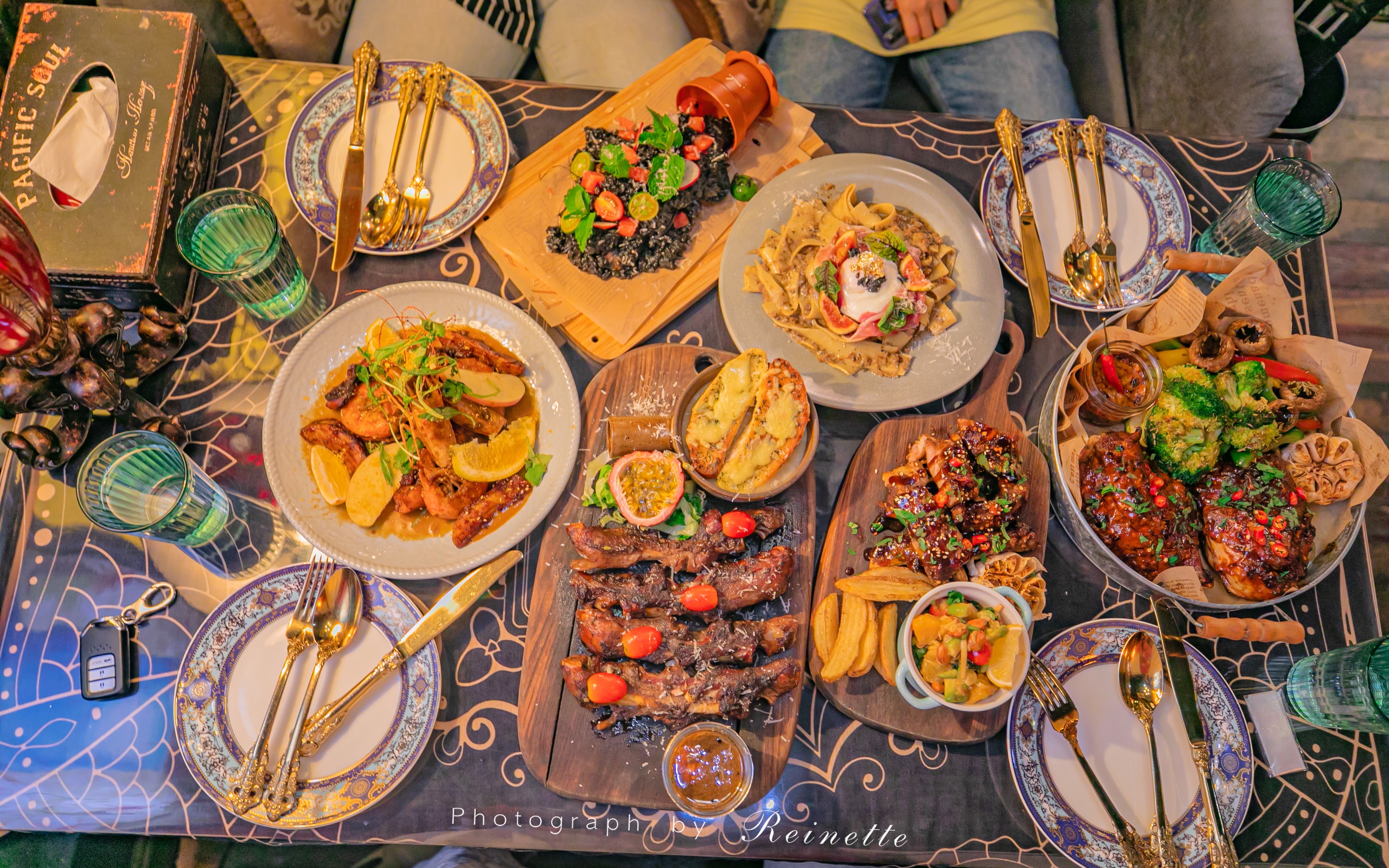 武汉氛围感之最的创意餐厅🌺浪漫的灵魂从不向清淡的日子妥协