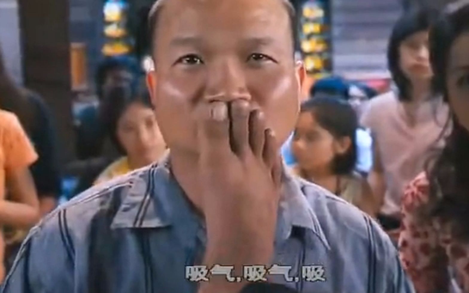泰国大师竟用香港脚算命 太好笑了