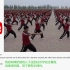 中国武校里的孩子们惊呆歪果仁，老外：拉起正在吃麦当劳的儿子就是一顿揍