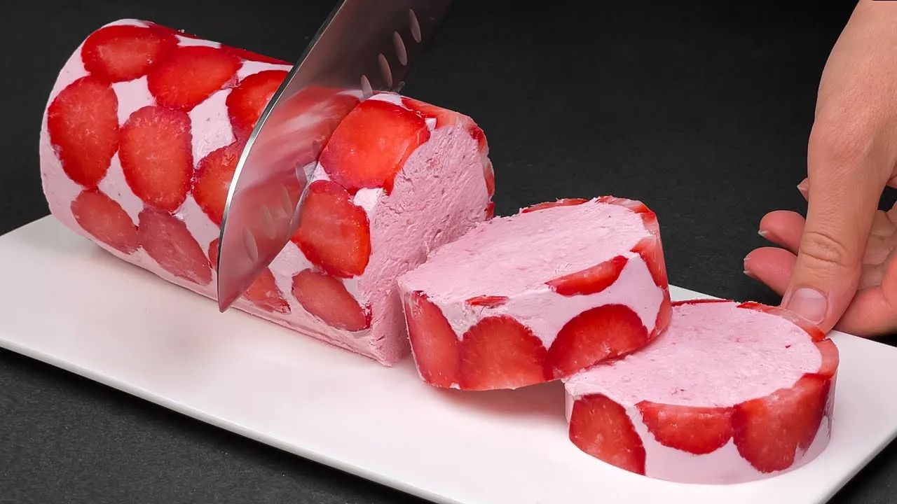 5分钟搞定草莓冰淇淋！简单又美味的食谱，每个人都会重复！