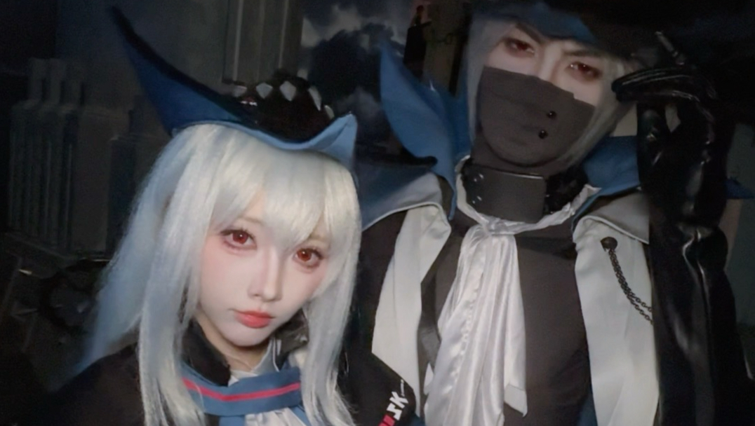 海嗣见了这俩人连夜提桶跑离泰拉