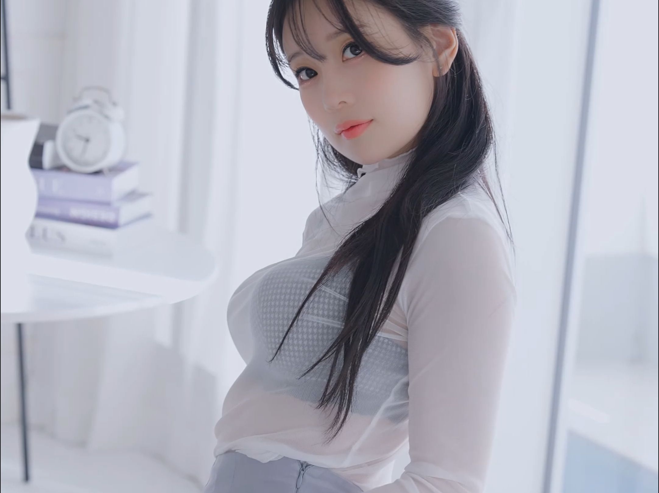 Miss HeeSol's airy gray outfit