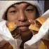 【公介小号】日本摩斯汉堡新推出的甜面酱鸡腿汉堡和炸藕鸡腿堡的味道怎么样？？