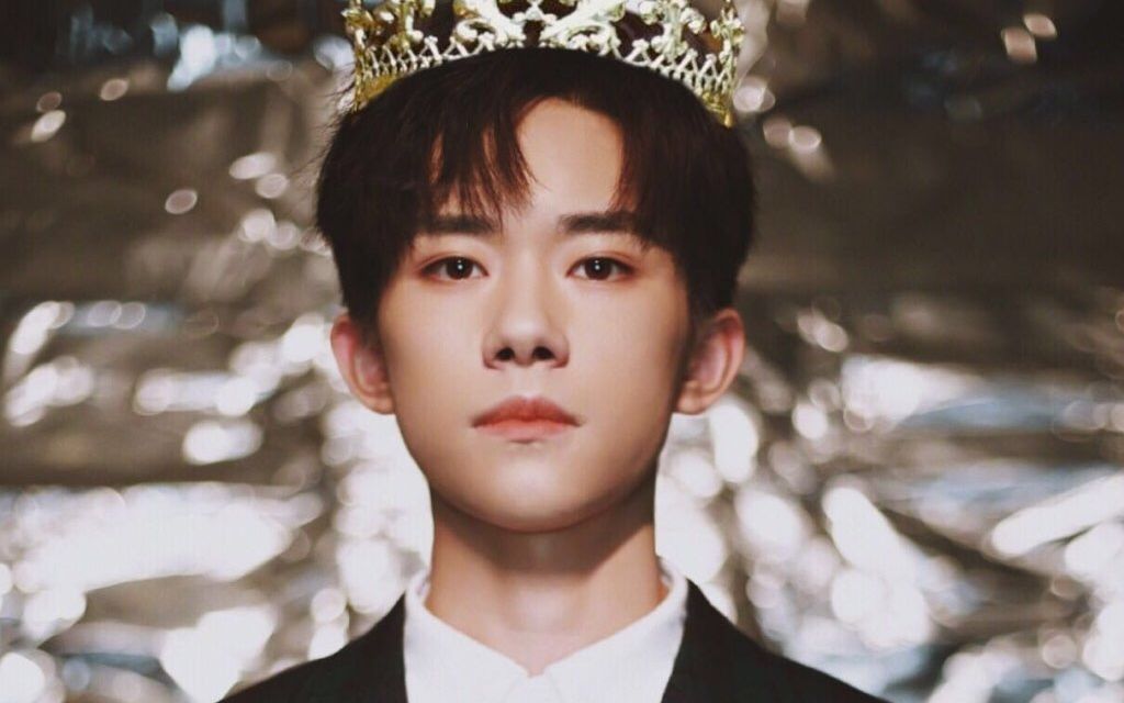 【易烊千玺【jackson yee】色气向/请自带红枣/我老公胯真好!