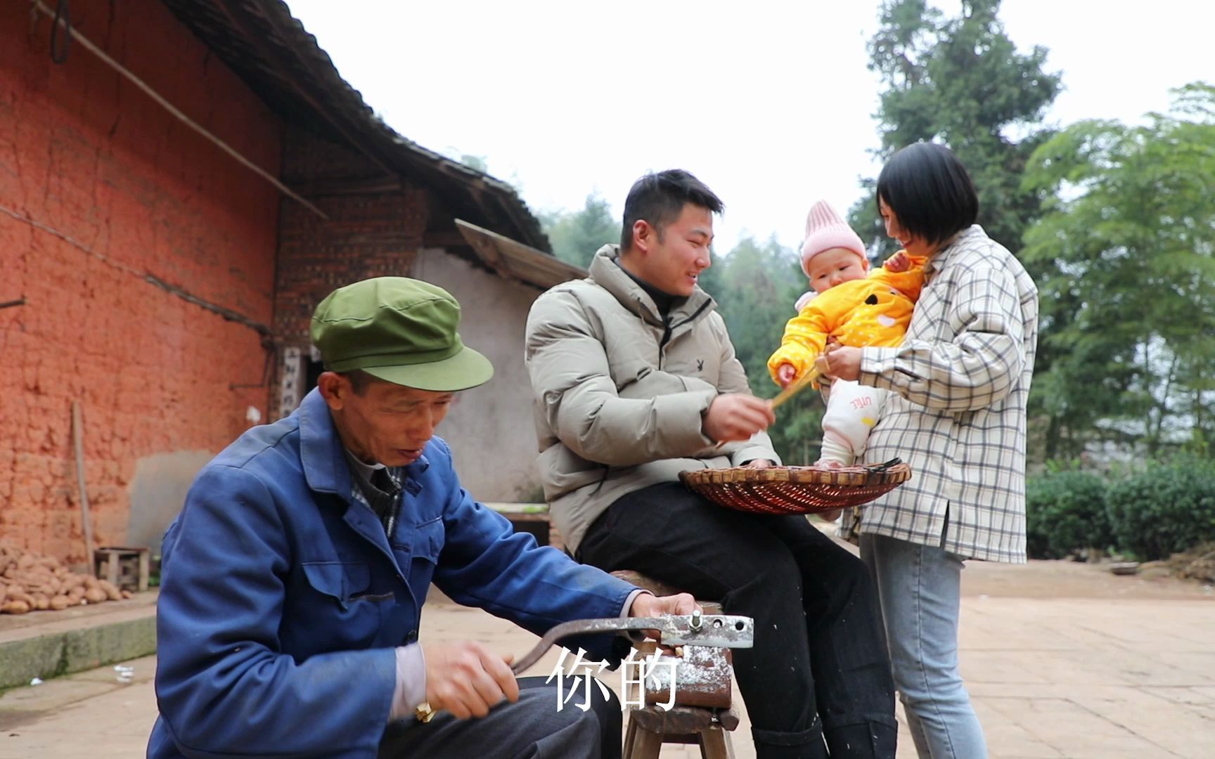 六哥做纯手工竹筷子，有瑕疵无污染，用起安全放心