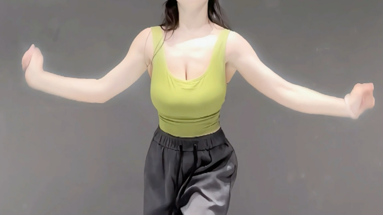 下一秒就被我迷倒