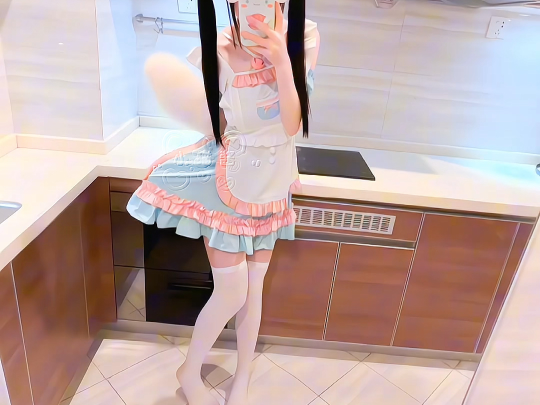 Can you not be so popular? I want to play with you too.