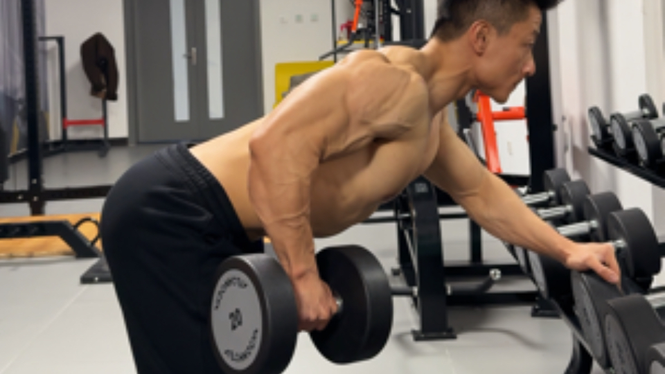 单臂哑铃划船练背