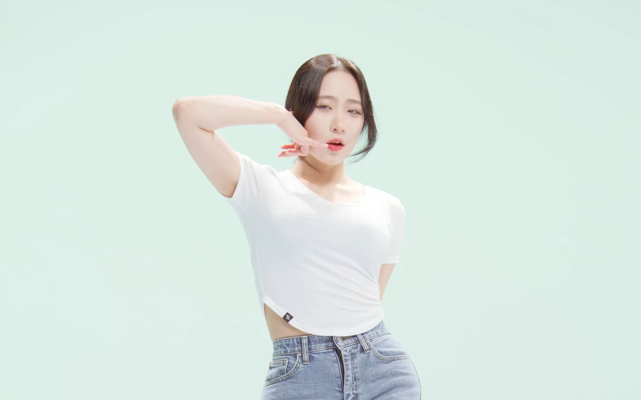 Jung In, Excuse Me, Trousers