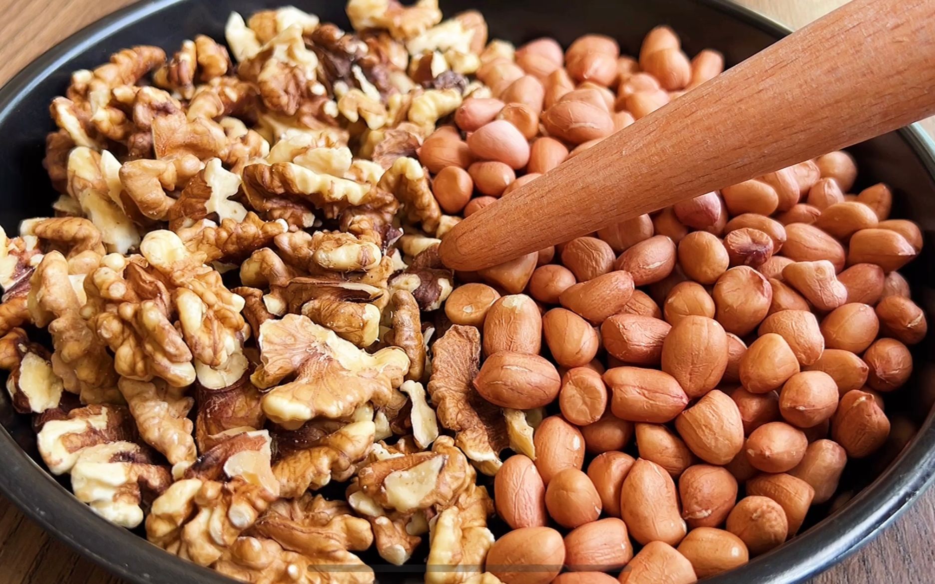 核桃和花生搭配，分享不一样吃法，做一次一个月不起早，真香