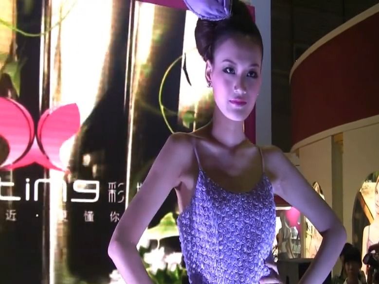 【时尚回顾】2011深圳内衣展彩婷内衣秀