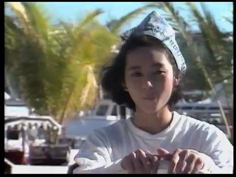 浅香唯 - Candid Girl In Australia