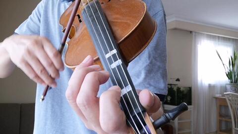 风之歌小提琴简谱_蓝精灵之歌简谱小提琴(4)