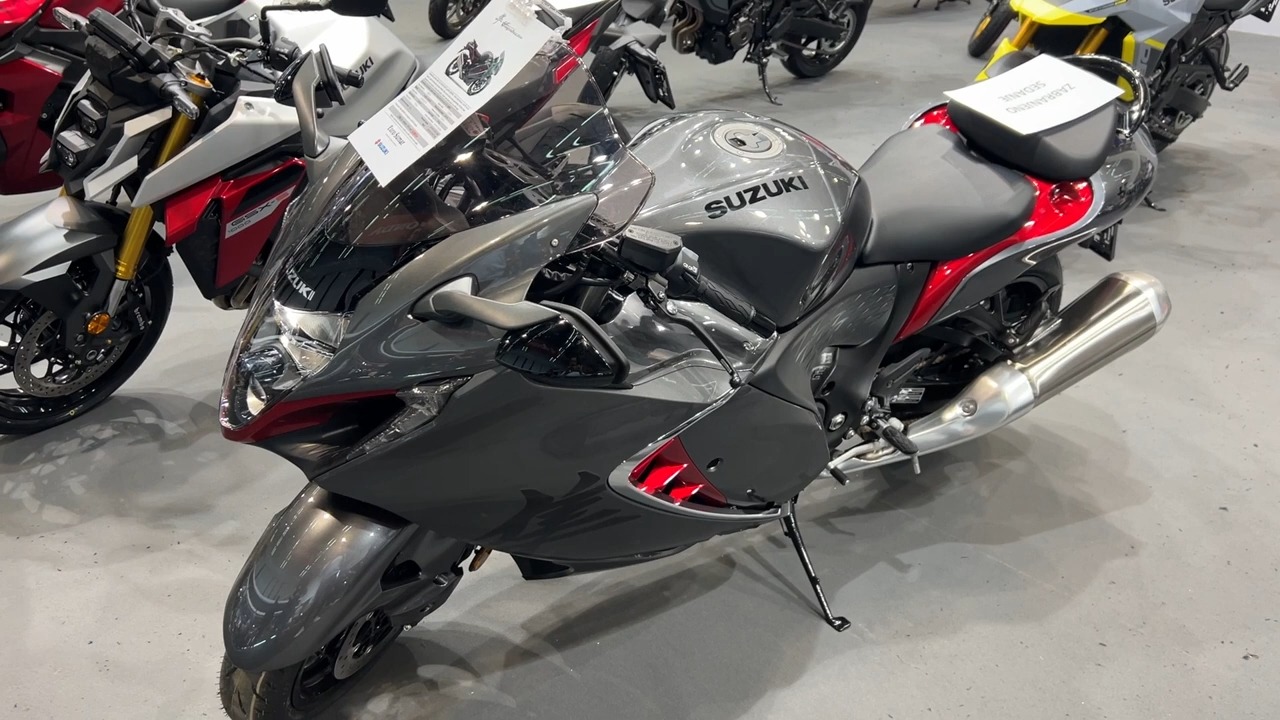 2024 SUZUKI 1300 Hayabusa“隼” 车展实拍，铃木永恒的经典