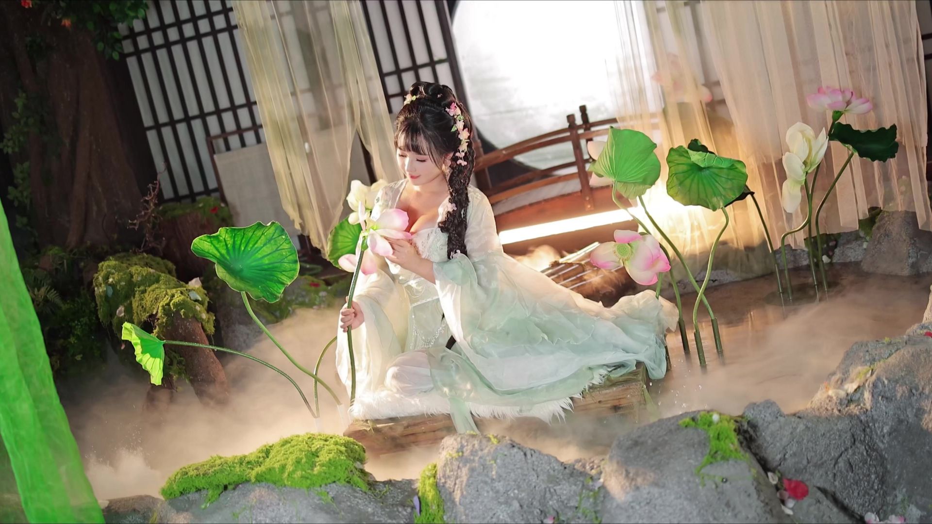 seem like an old friend has come