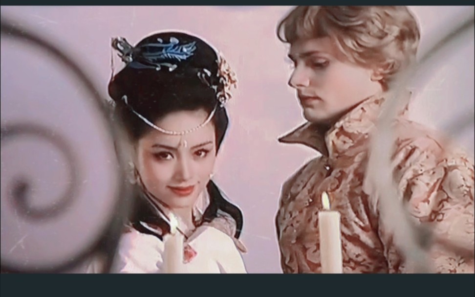 1996年中俄合拍爱情电影。明明画风不同的两个人，站在一起却意外的般配