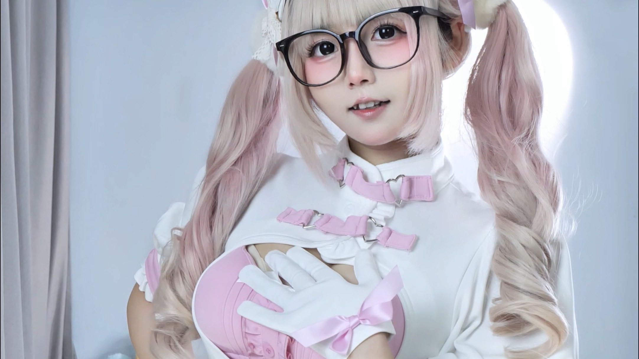 Backing up to cross-dressing!