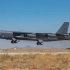 美国空军B-52轰炸机携带AGM183A高超音速导弹训练