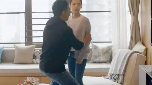 加油妈妈：何晓涵流产带走优优，田思扬跪地求原谅，婆婆低头认错