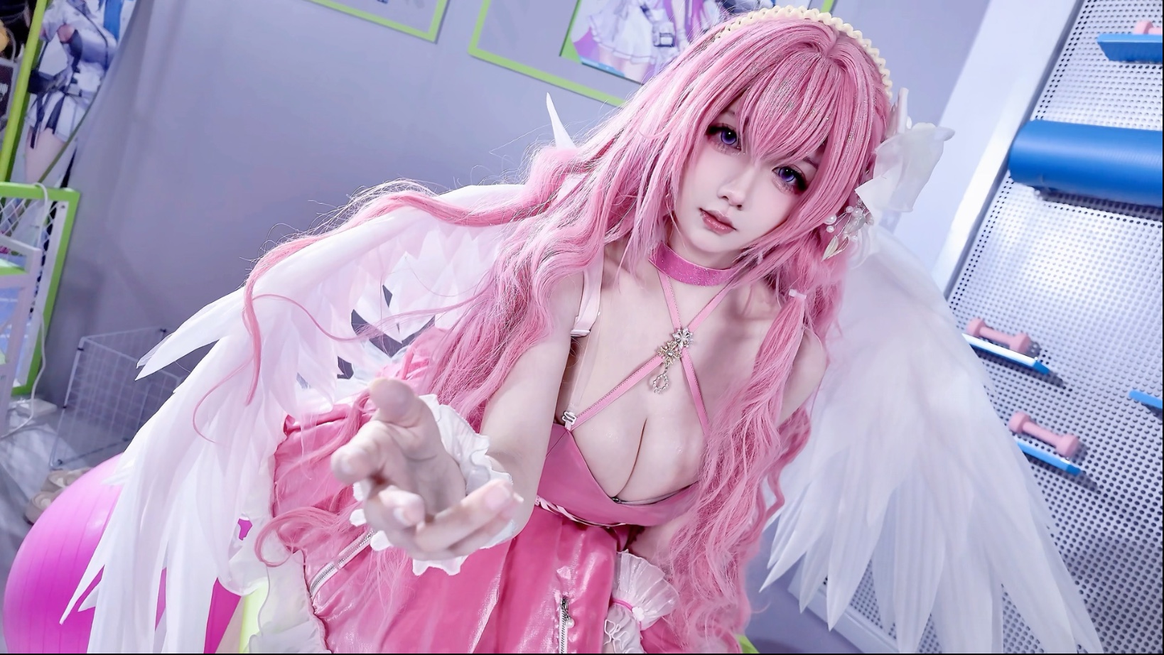 漫展抓拍｜ 翅膀！翅膀会动！！（桃乐丝）