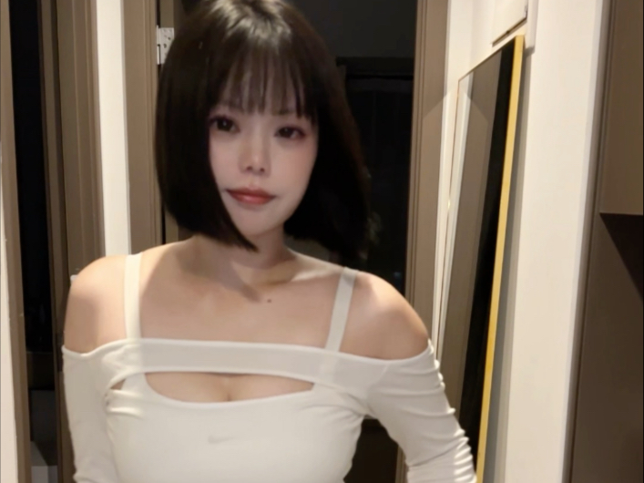 can't stop (idiom); won't stop doing sth