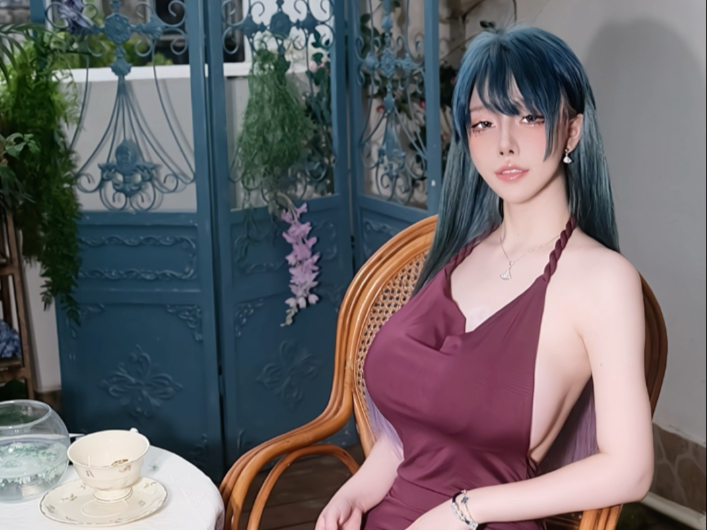 今天紫色的比例有点发光